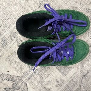 Nike Kids Sneakers in Green and Purple